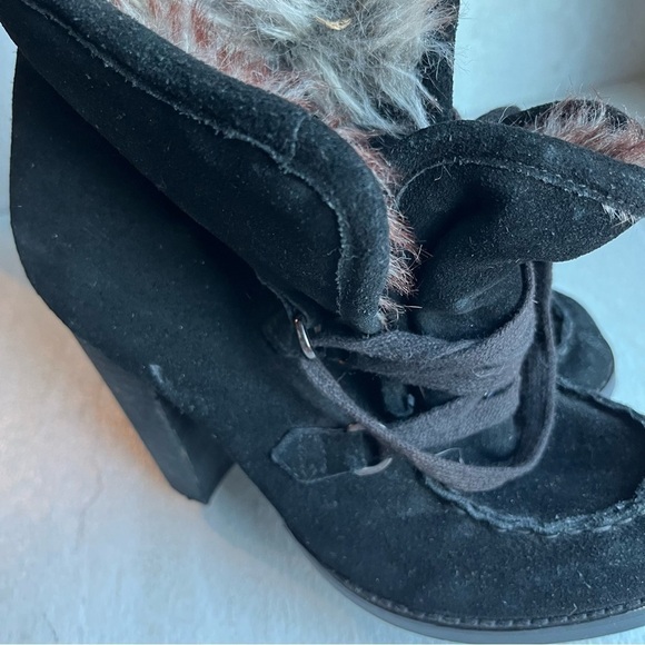 ** Steve Madden Boots Dash Black Suede Leather Bootie Sizez 6 Fur llined - Picture 2 of 11